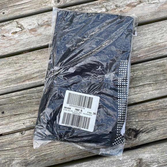 Victoria's Secret PINK High Waist Cotton Colorblock Leggings with Rhinestones - Picture 11 of 13